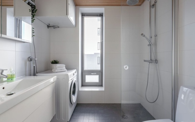 New 1BR Home with Balcony next to Railway Station