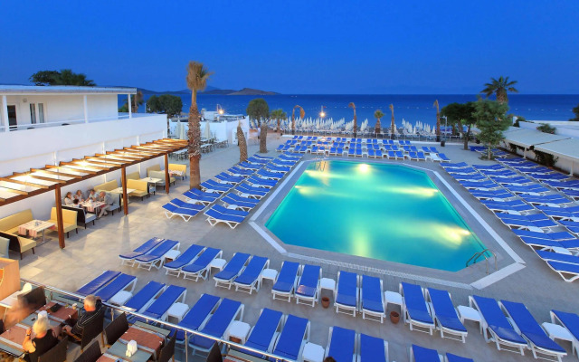 Petunya Beach Resort - All Inclusive