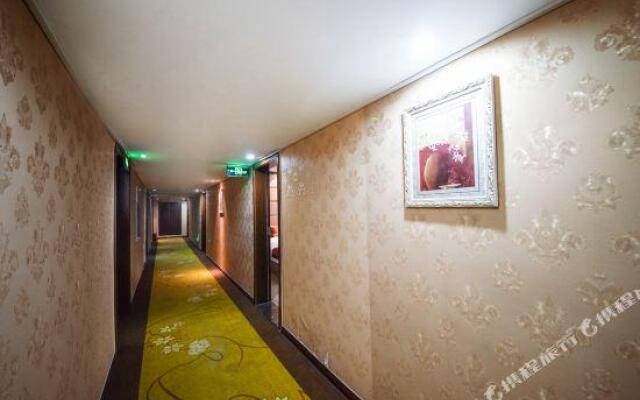 Yunze Hotel