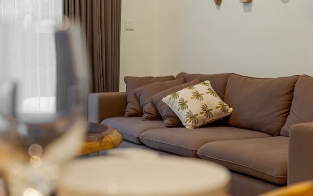 Sunny Village Batu Bolong