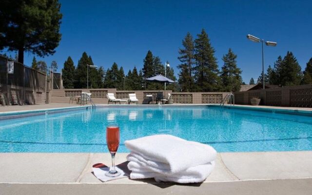 Tahoe Biltmore Lodge & Casino