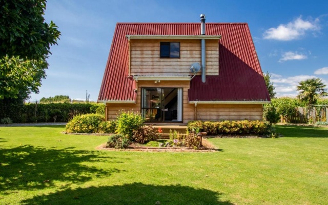 Evergreen Cottage - Motueka Holiday Home – Outside – Motueka