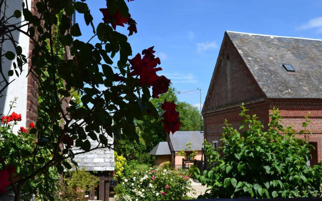 Au Mesnil Le Bas Bray