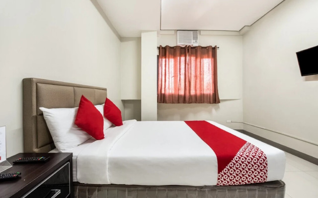 OYO 229 G Place