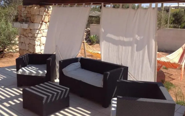 Dammuso Immerso nel Verde