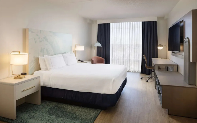 Hotel Morrison FLL Airport