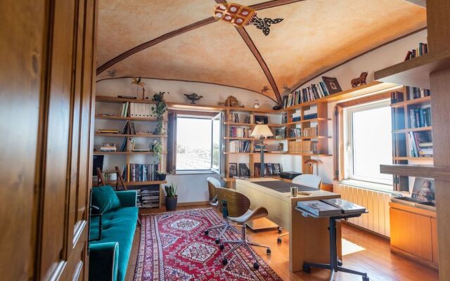 Rosa Estates The Farmhouse & Stables