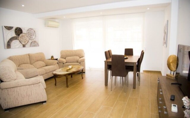 Oquendo House
