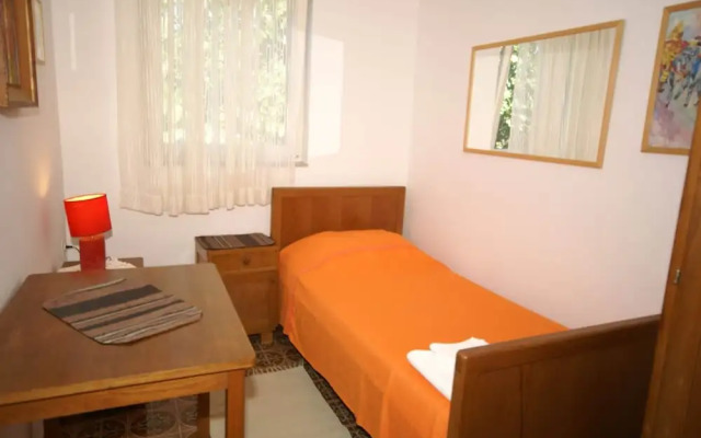 Holiday Home in Pula Near Beach