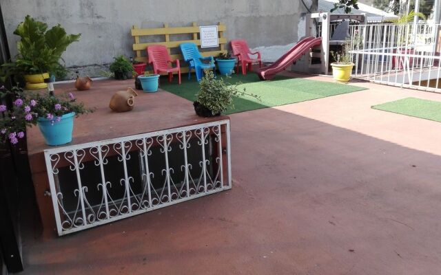 Hostal Guatefriend's - Hostel