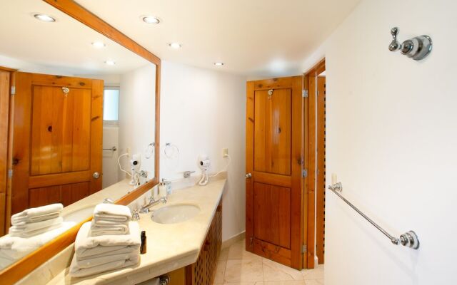 Condo Playa 3Br Condo By Rmh