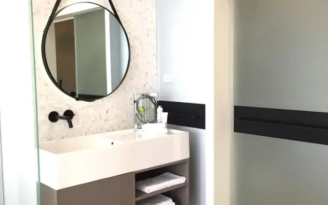Luxury Beachfront Condo Hua Hin
