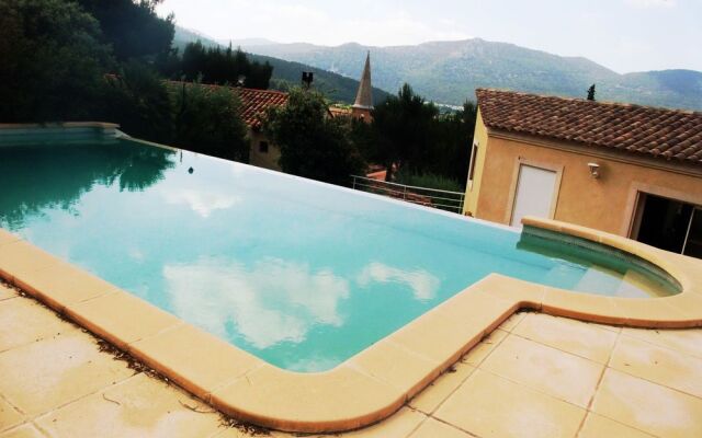 Magnifique villa piscine à débordement