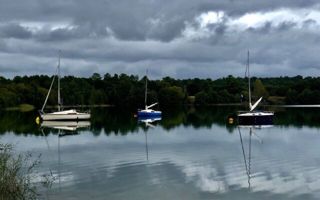 Hotel du Lac d'Arjuzanx