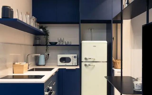 Cozy Apartment with Private Balcony