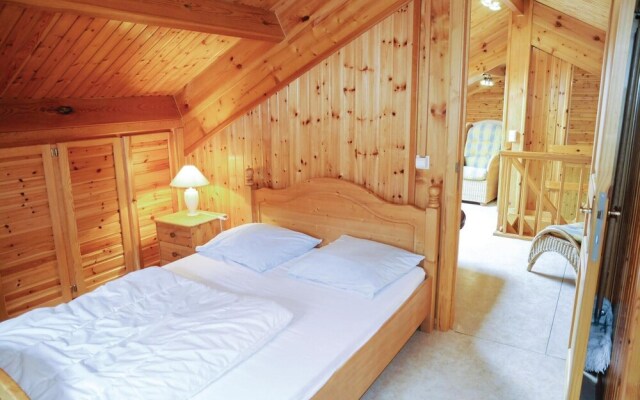 Stunning Home in Durbuy With 4 Bedrooms, Jacuzzi and Wifi