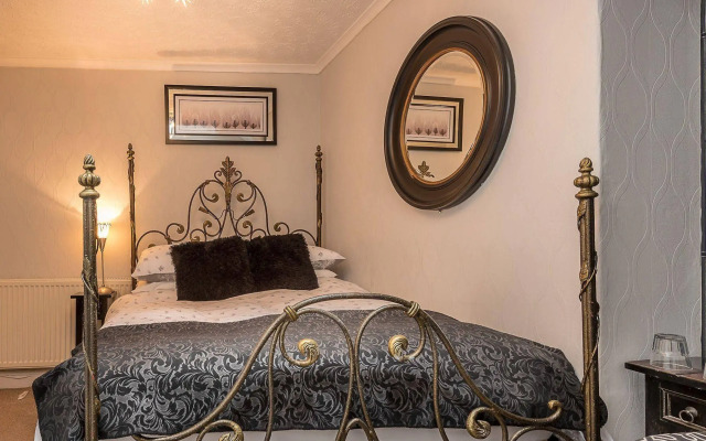 The Glen Guest House