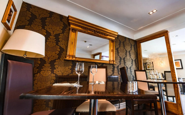 The Lemon Tree - Hotel