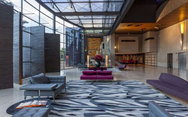 Hotel Unique