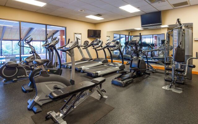 Best Western Royal Plaza Hotel & Trade Center