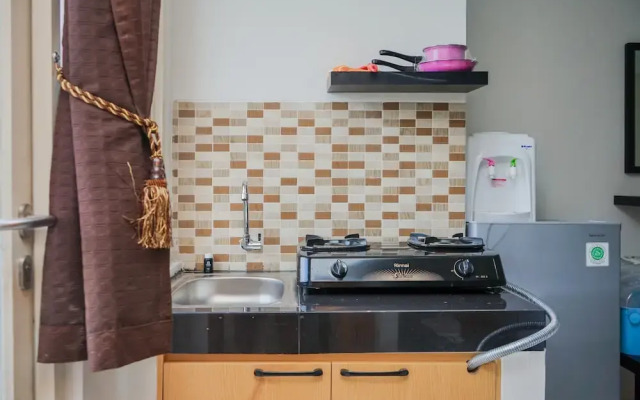 Simply Minimalist Studio at Green Park View Apartment