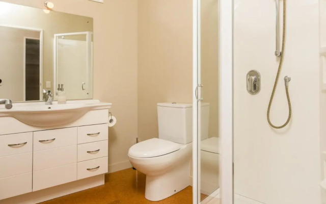 Roberts Retreat - Mangawhai Holiday Home