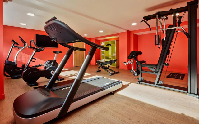Mercure Paris Orly Tech Airport