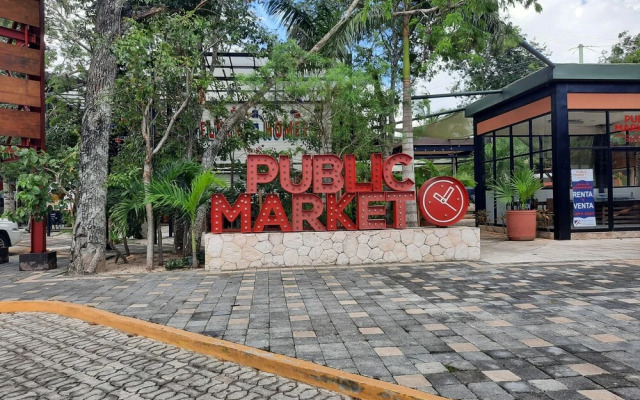 Departament & Pool and Parking Ariany