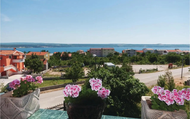 Three-Bedroom Apartment Maslenica with Sea view 08