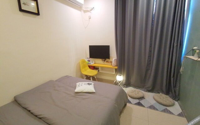 Yueqingnian Apartment