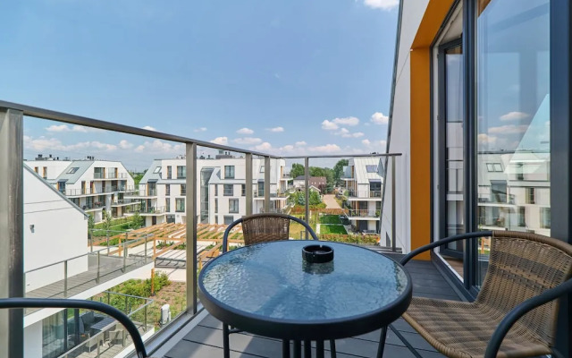 Exclusive Two-level Apartment by Renters