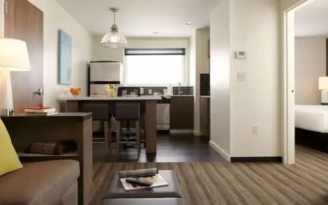 Hyatt House Schenectady / Mohawk Harbor