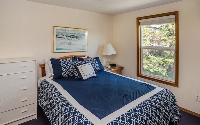 Oceanview Manor 6 Bedroom Home