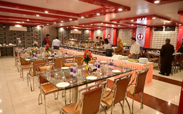 Hotel Om International