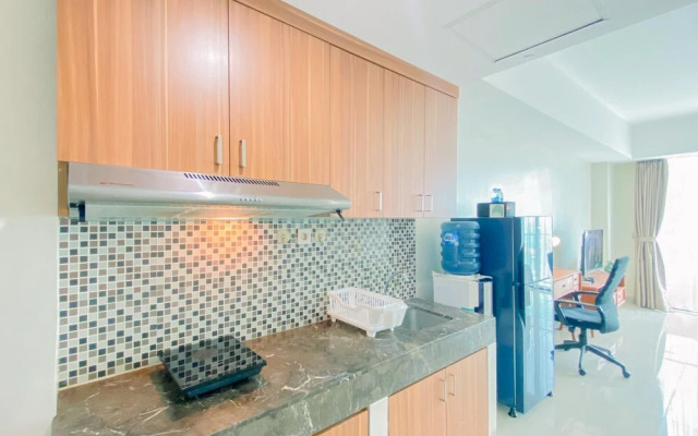 Comfy And Best Deal Studio At Nine Residence Apartment