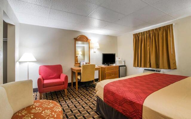 Econo Lodge New Paltz