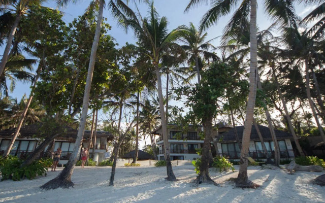 Rieseling Boracay Beach Resort