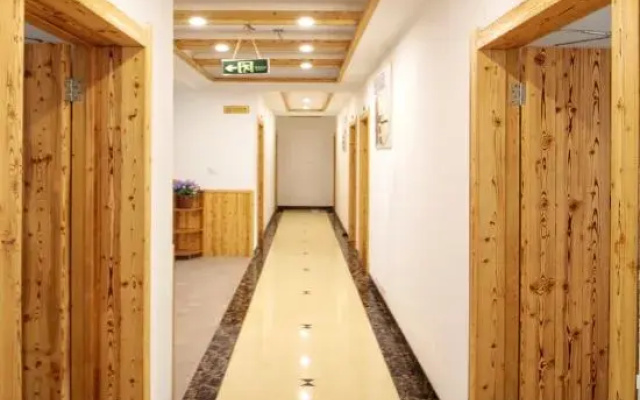 Changxing Xingxiangju Hotel