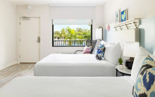 Blue Flamingo Resort Key West