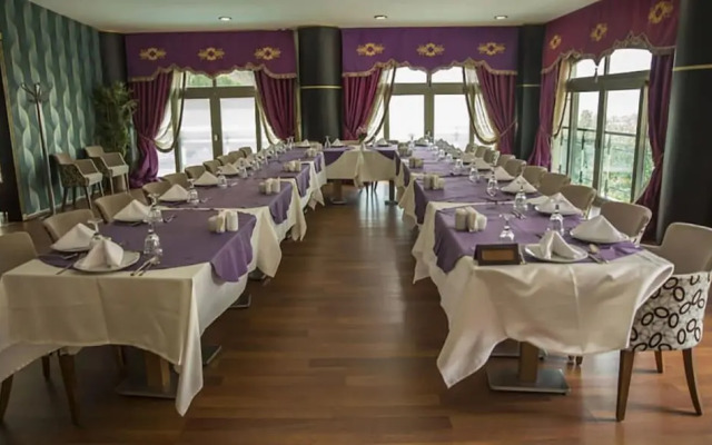 Sarot Termal Park Resort & Spa - Halal Hotel