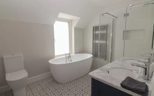 19A Lighthouse Village