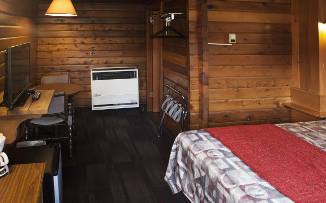 Rundle Mountain Lodge