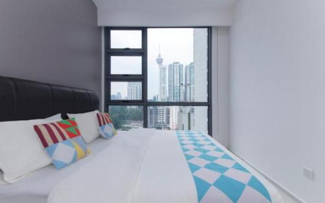 OYO 469 Home 2 BR Robertson Bukit Bintang Spacious Condo