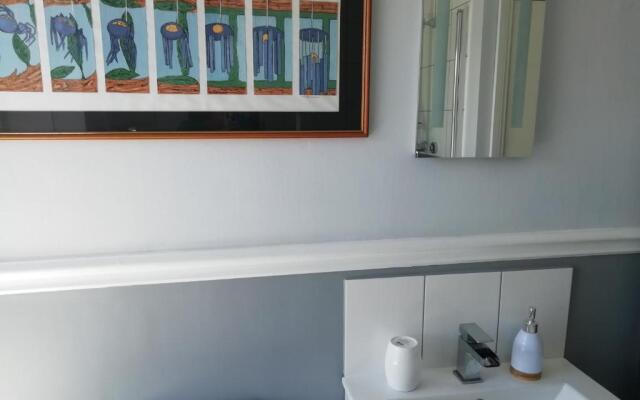Cosy, Spacious 2-bed Cottage in Watchet, Somerset