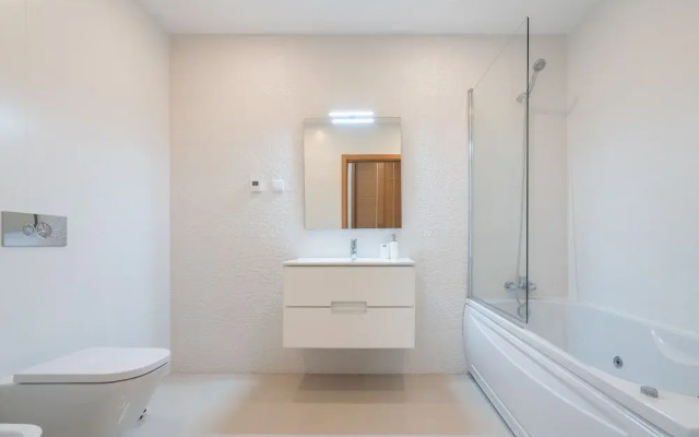 Lagos Marina View 4 With Pool by Homing