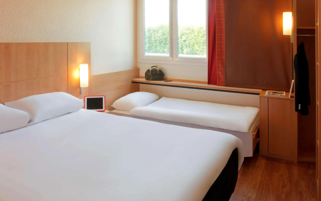 ibis Roanne
