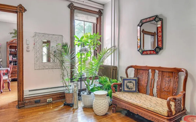 Pet-friendly Allentown Apt Near Hamilton District!