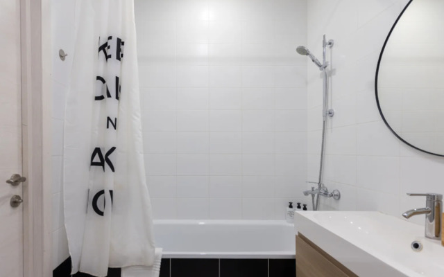 Apartmens PTS (Apartmens PTS) on 2A Kadomtseva Street