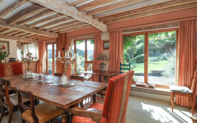Highgrove Barn