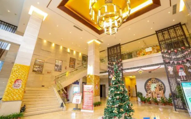Yicheng Lanbowan Hotspring Holiday Hotel